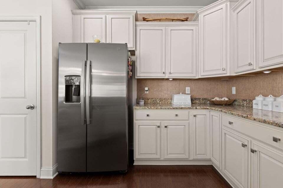 2040 Promenade Court