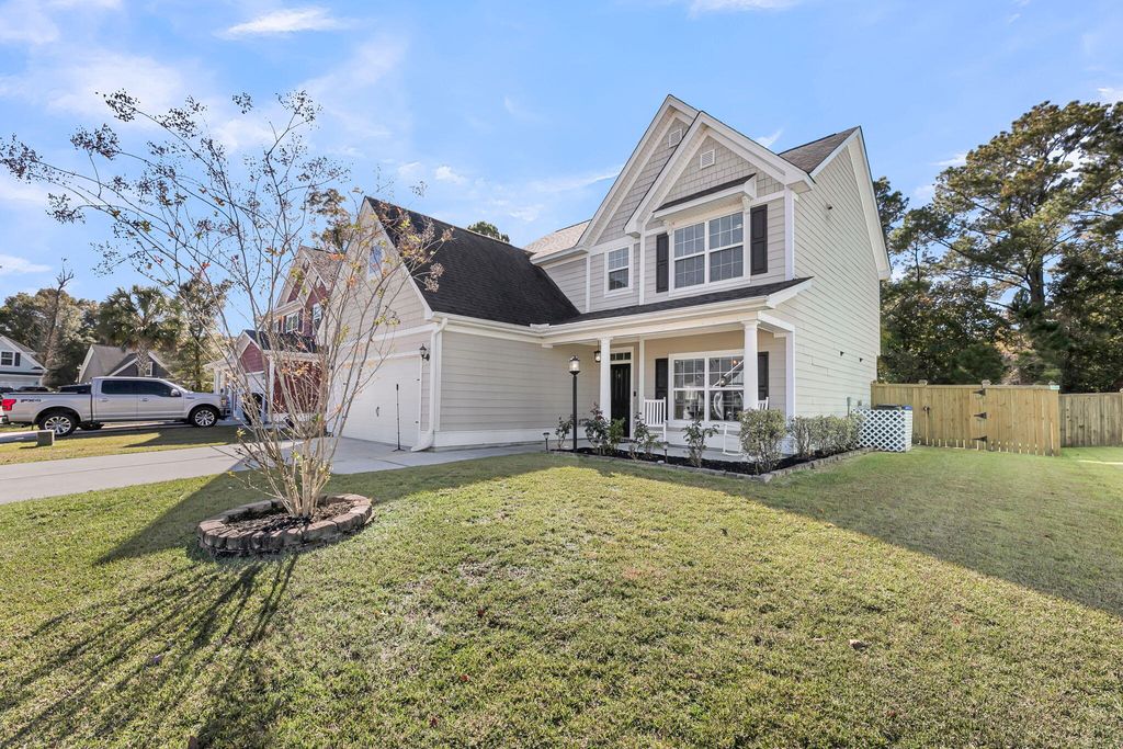 Photo of 8650 Sentry Circle, North Charleston, SC 29420 (MLS # 25030396)