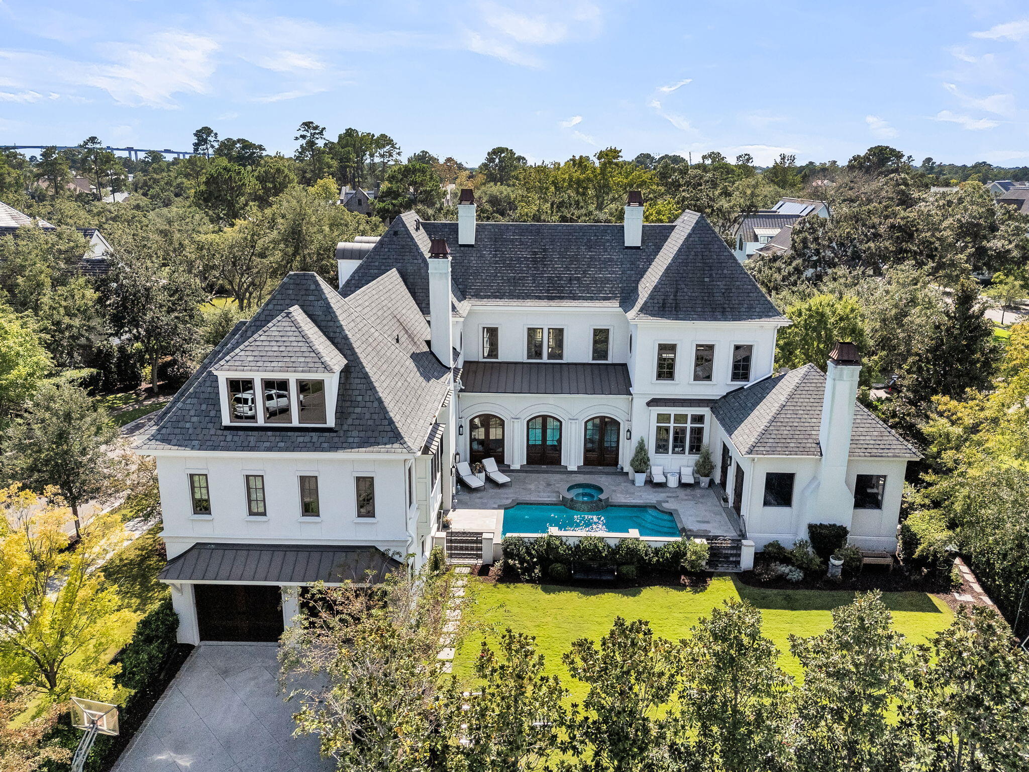 462 Creek Landing Street