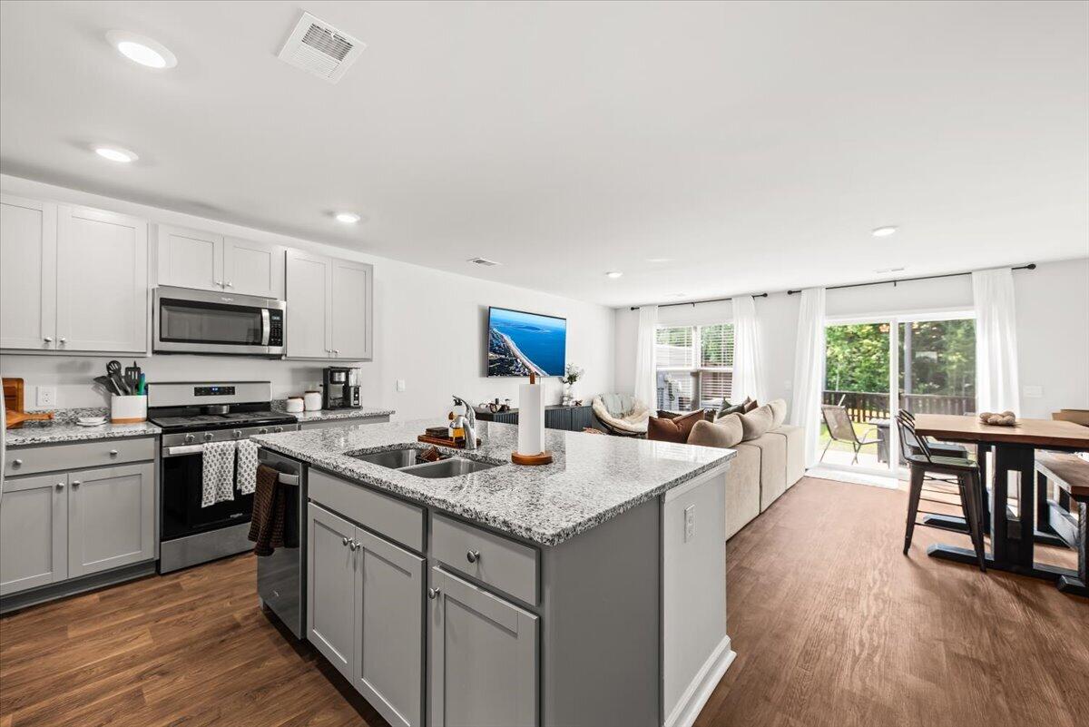 277 Ivory Shadow Road