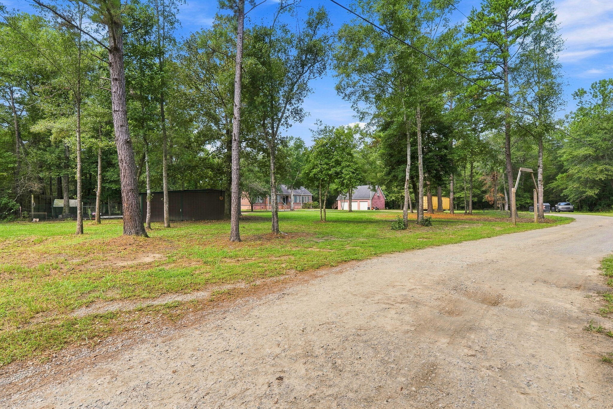 725 Yellow Brick Road
