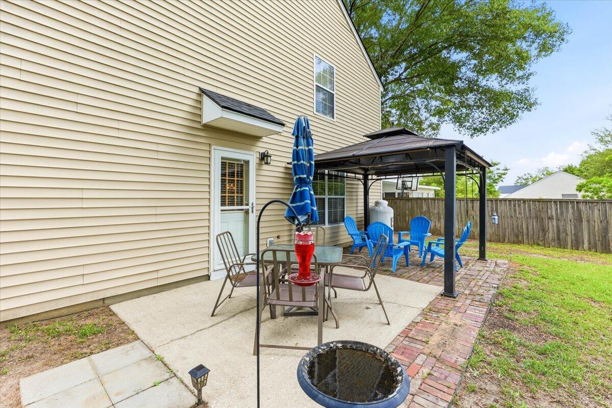 2045 Robin Wood Boulevard