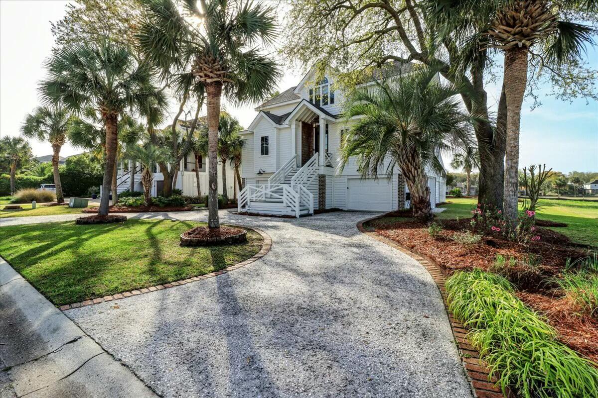 9 Intracoastal Court