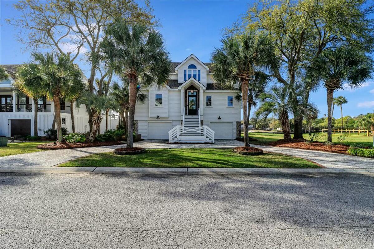 9 Intracoastal Court