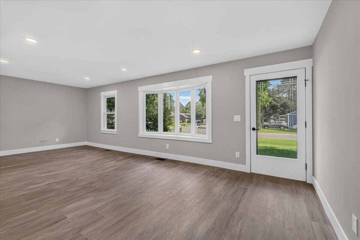 133 Stephanie Circle