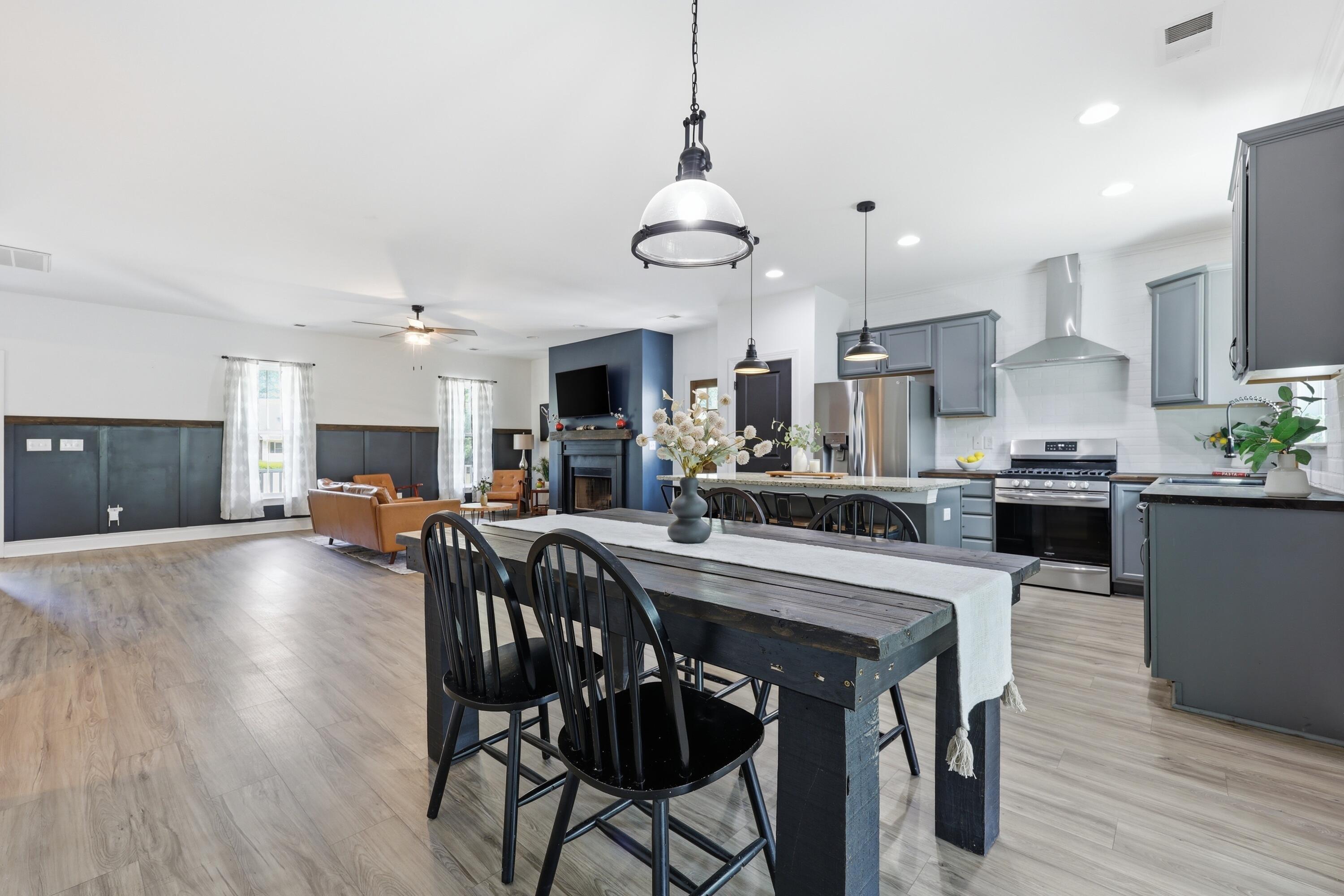 102 Ashley River Drive