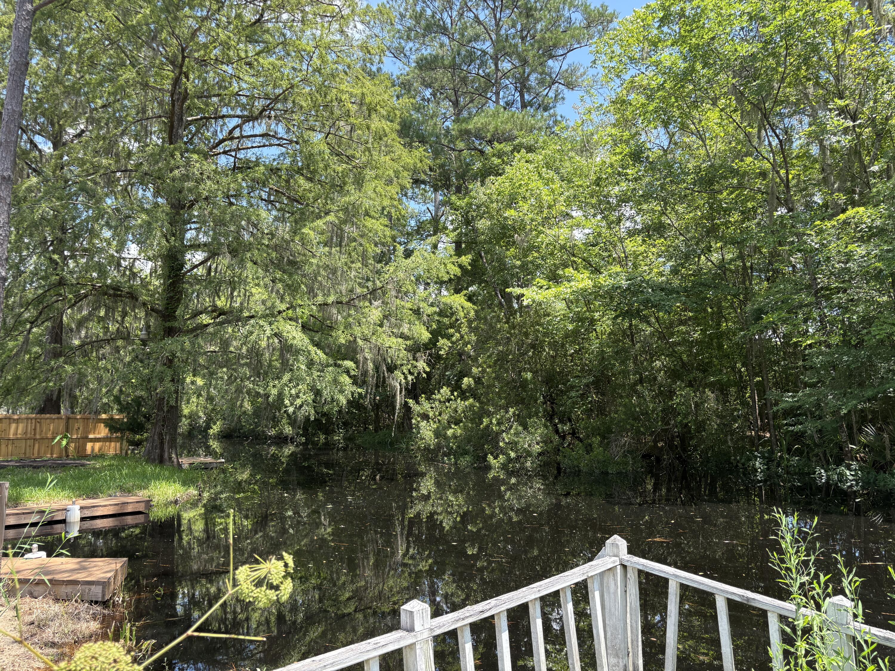 3345 Prices Bridge Lane