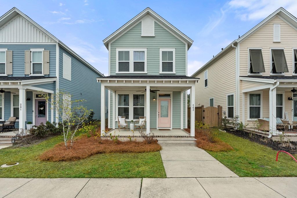 Photo of 243 Symphony Avenue, Summerville, SC 29486 (MLS # 26006142)