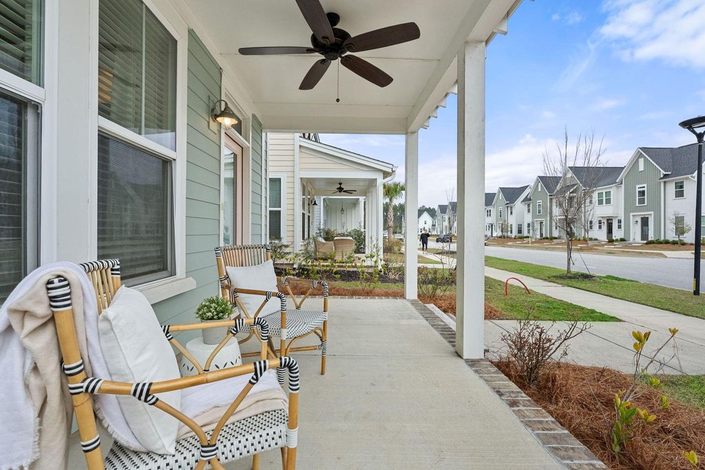 Photo of 243 Symphony Avenue, Summerville, SC 29486 (MLS # 26006142)