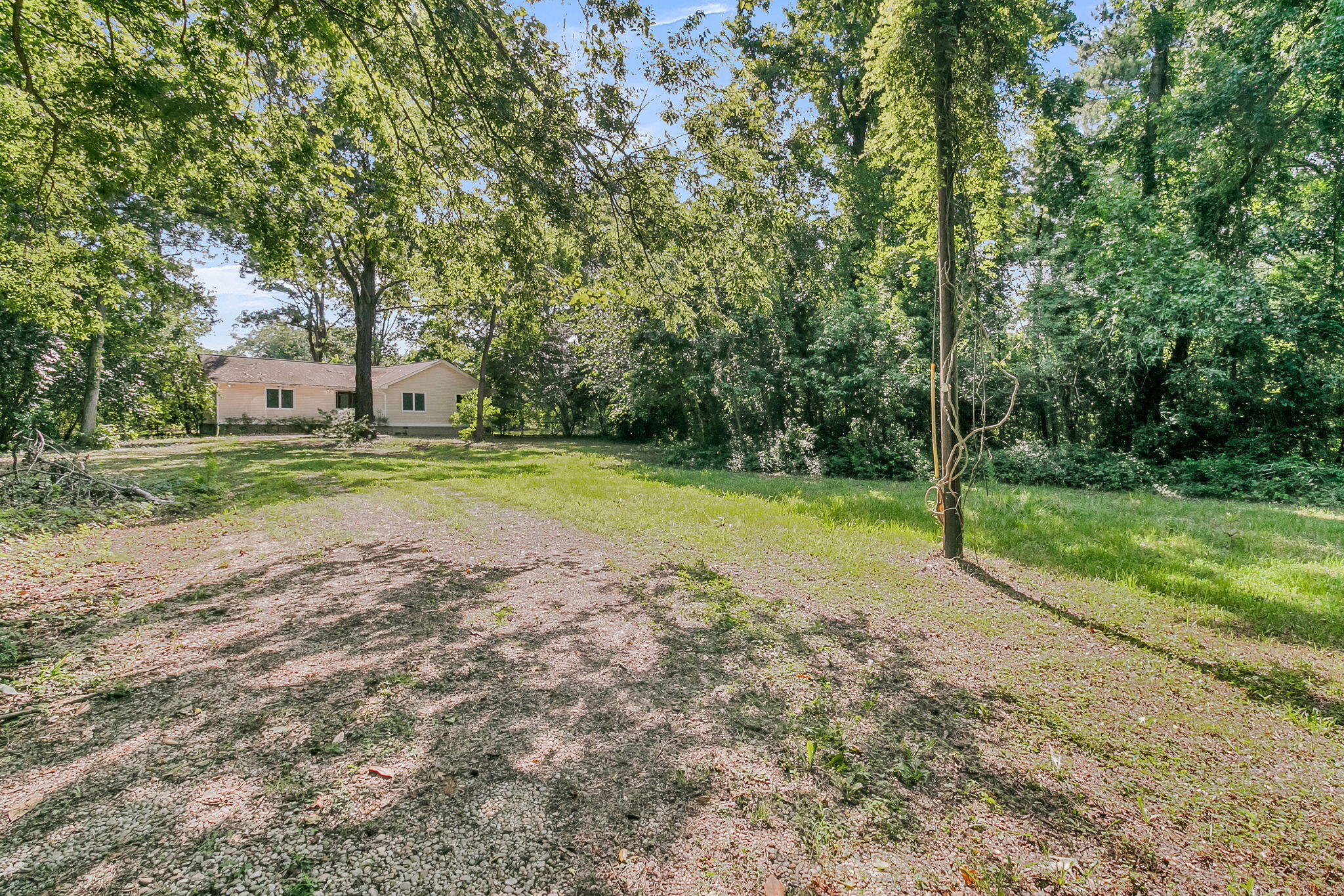 1724 Elm Road
