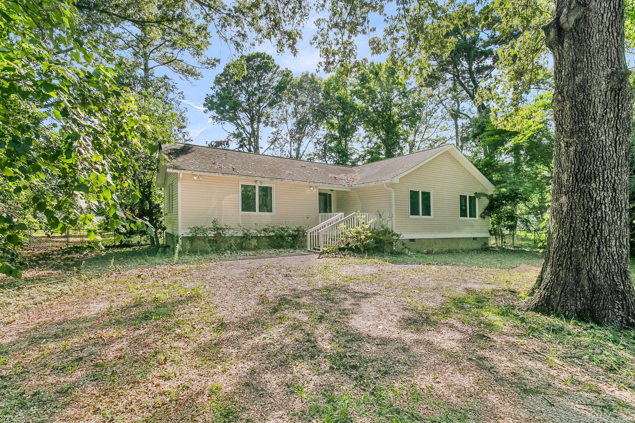 1724 Elm Road