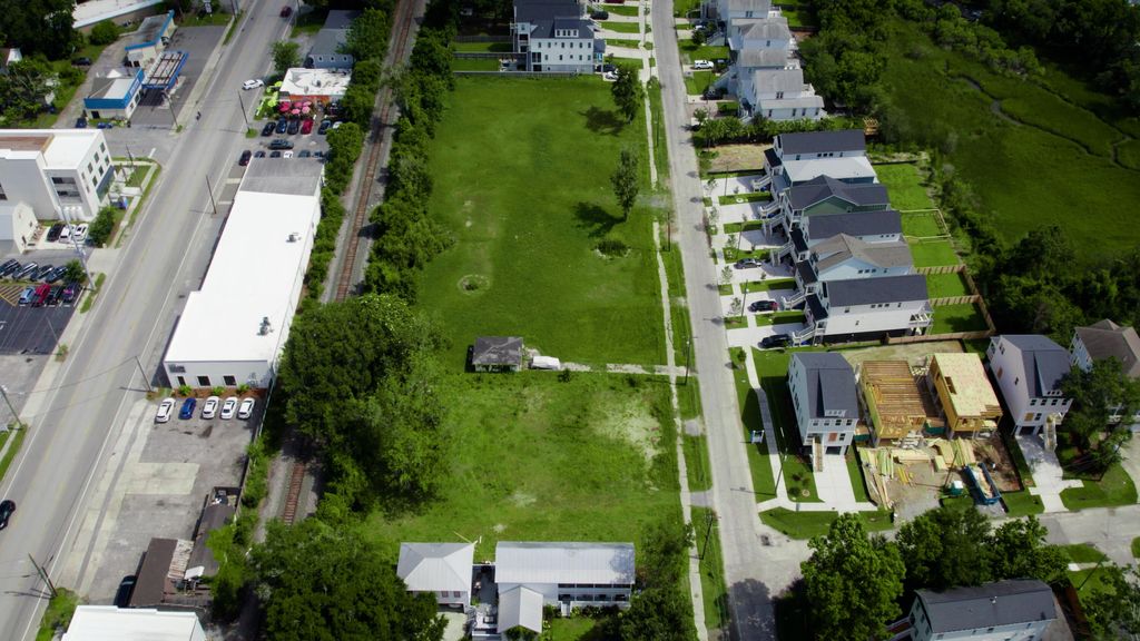 Photo of 4405 Oakwood Avenue, North Charleston, SC 29405 (MLS # 25021224)