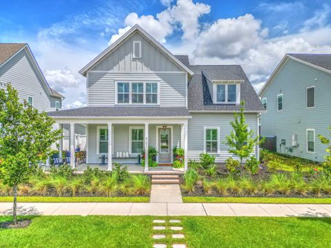 222 Symphony Avenue Summerville SC 29486