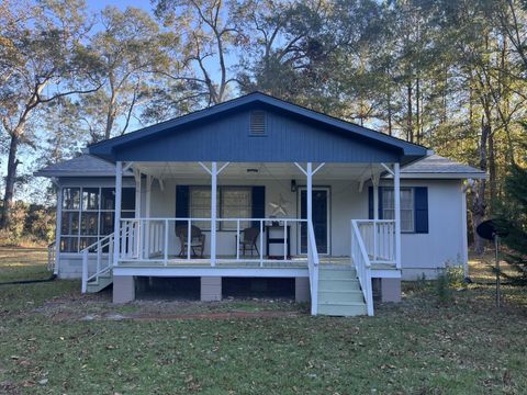 A home in Ehrhardt