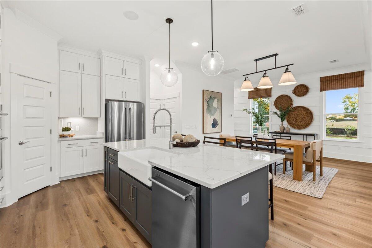 1712 Grovehurst Drive