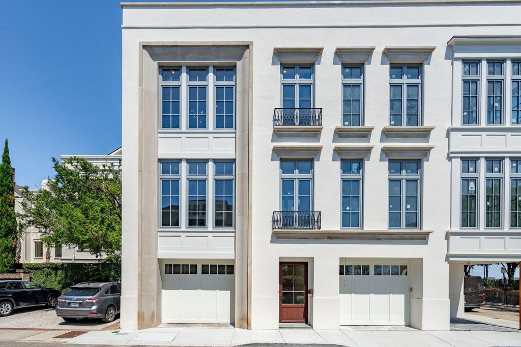 Photo of 4 Exchange Street, Charleston, SC 29401 (MLS # 25024457)