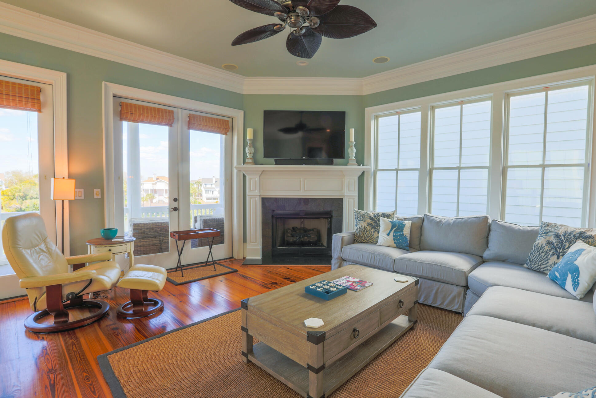 25 Ocean Point Drive