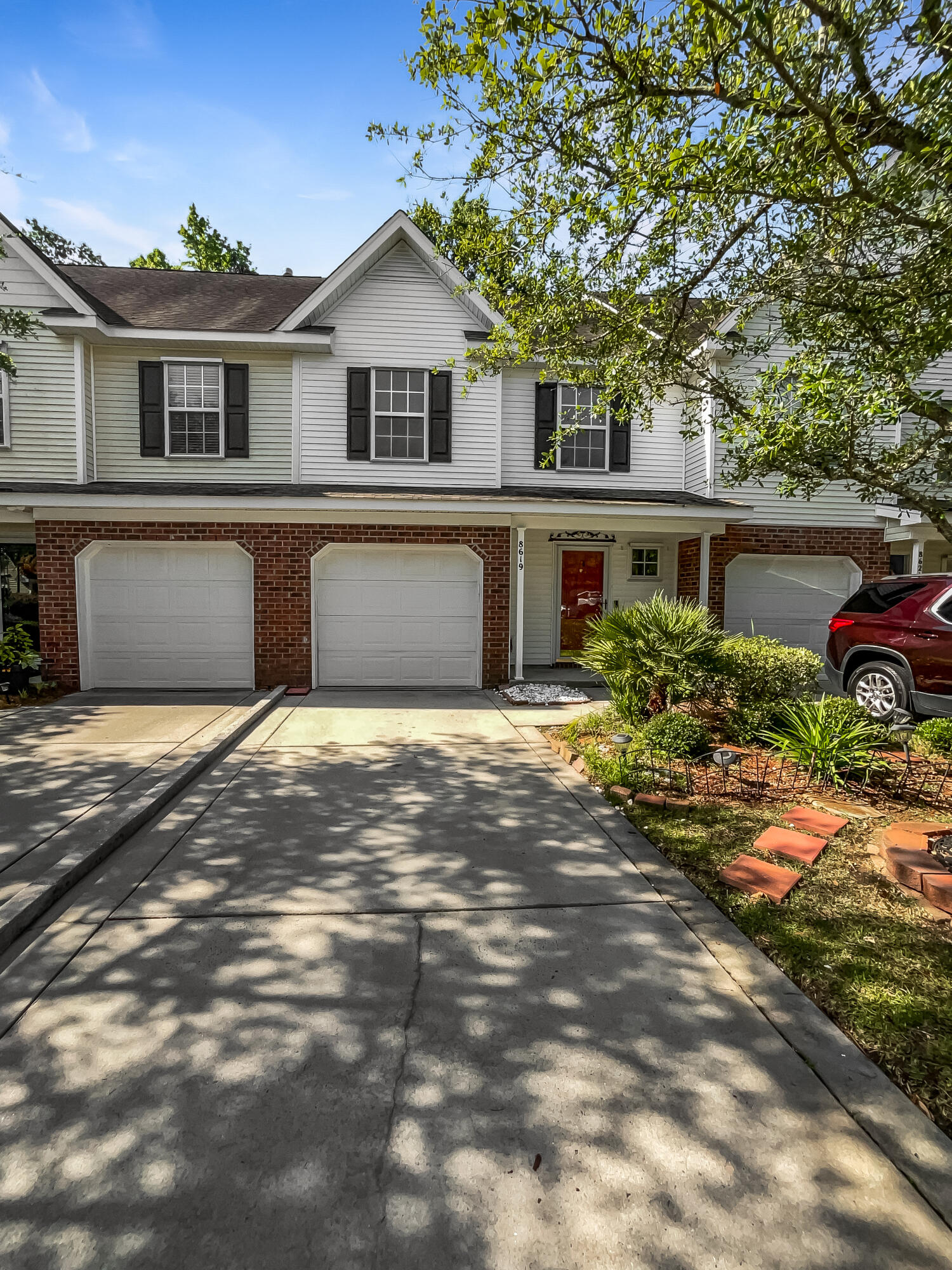 View North Charleston, SC 29420 townhome