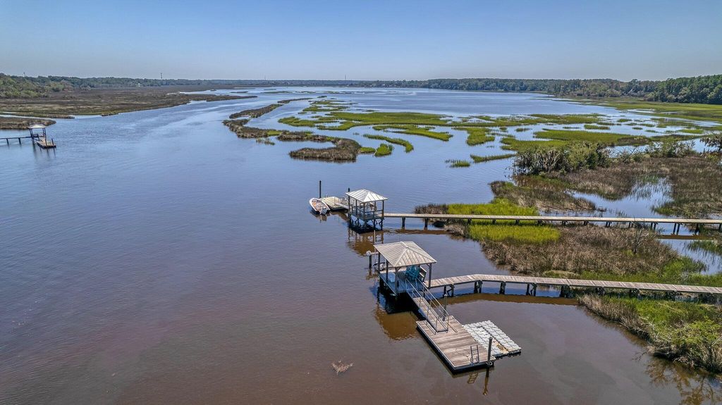 Photo of 4227 Ten Shillings Way, Ravenel, SC 29470 (MLS # 23017824)