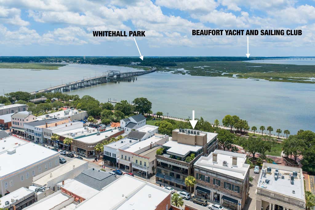 Photo of 916 Bay Street, Beaufort, SC 29902 (MLS # 26017386)