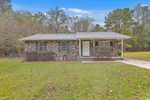 A home in Moncks Corner