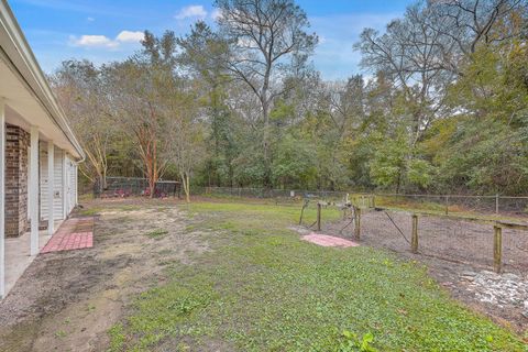 A home in Moncks Corner