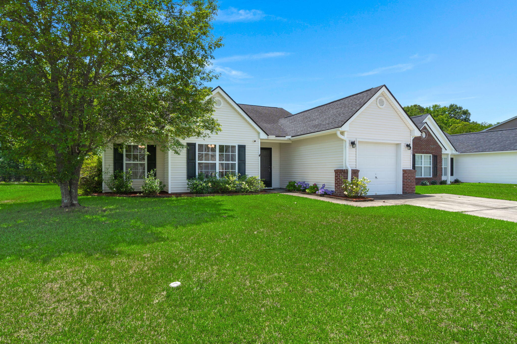 225 Border Road