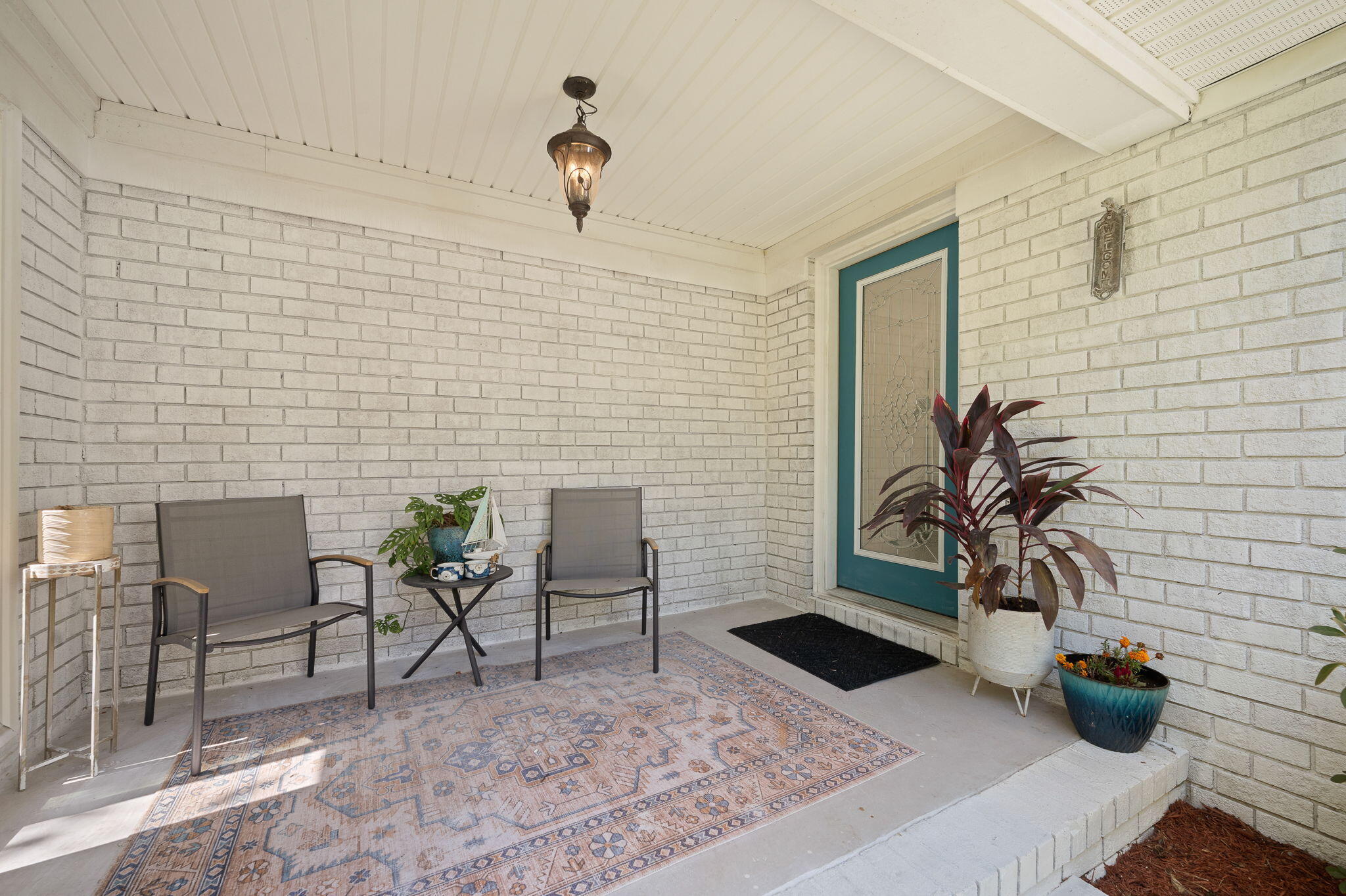 1522 N Pinebark Lane