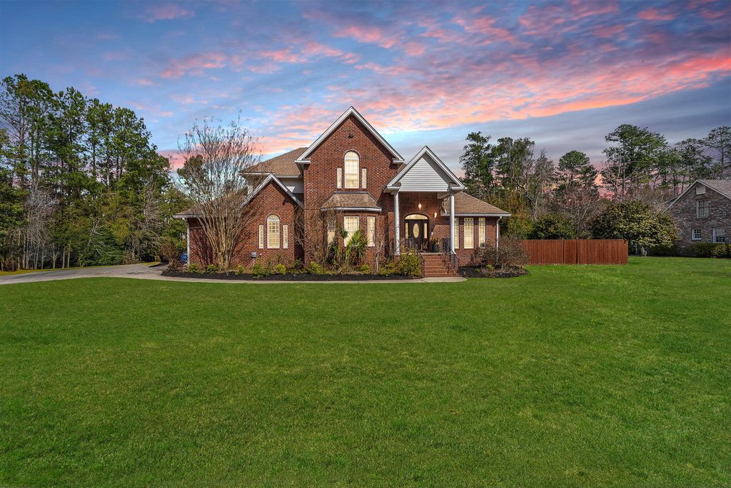 Photo of 121 Wintergreen Road, Walterboro, SC 29488 (MLS # 26005652)