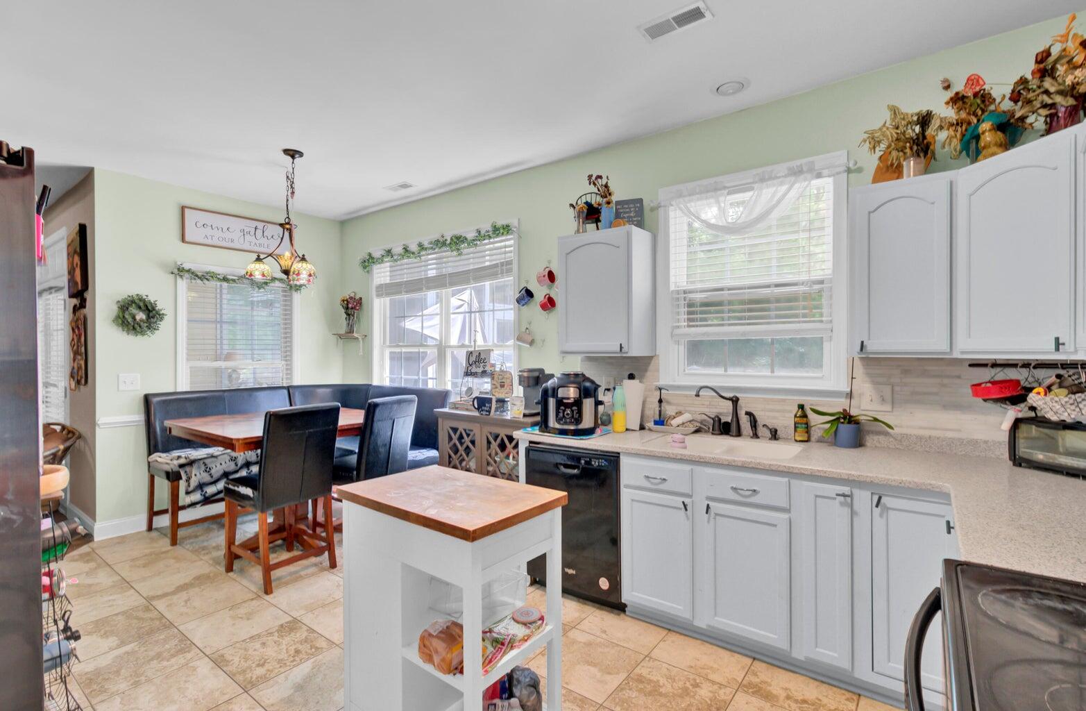 172 Cotillion Crescent