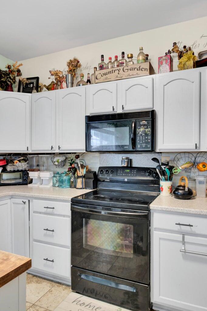 172 Cotillion Crescent