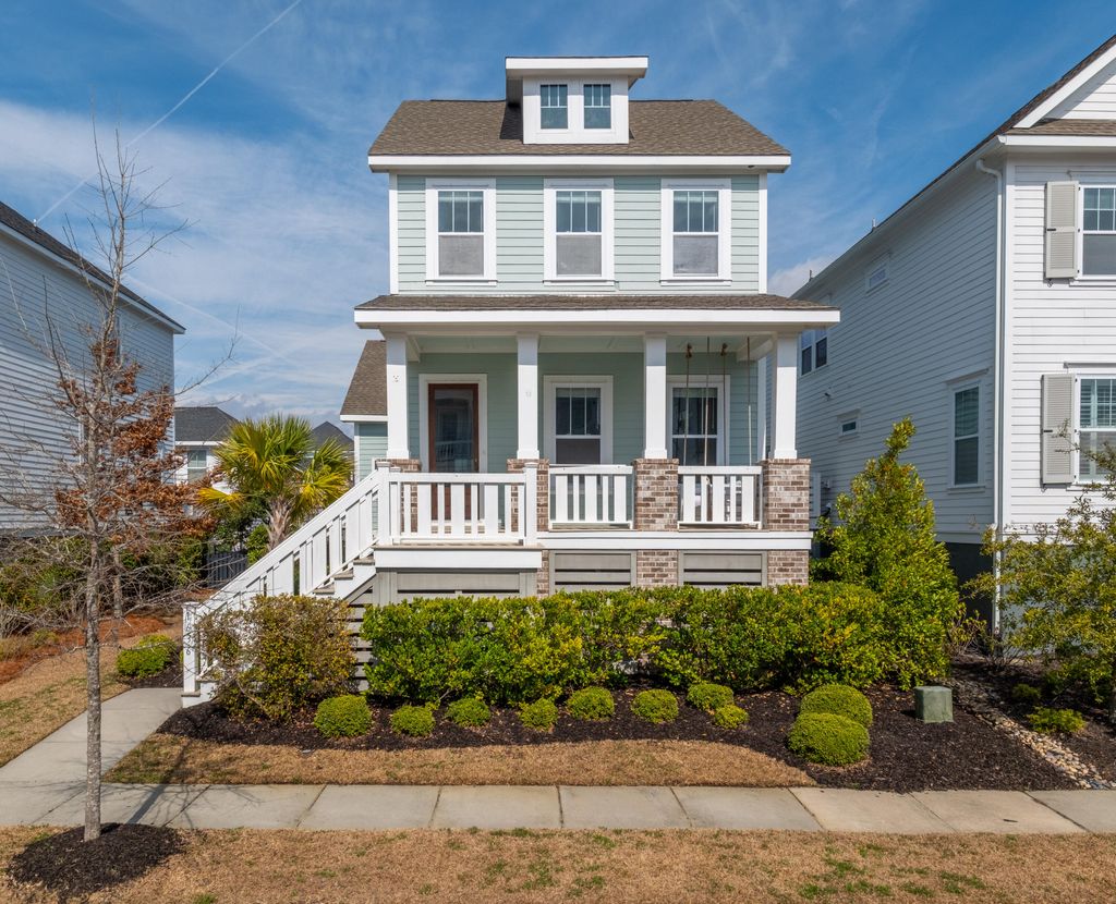 Photo of 1636 Juliana Street, Charleston, SC 29492 (MLS # 26007701)