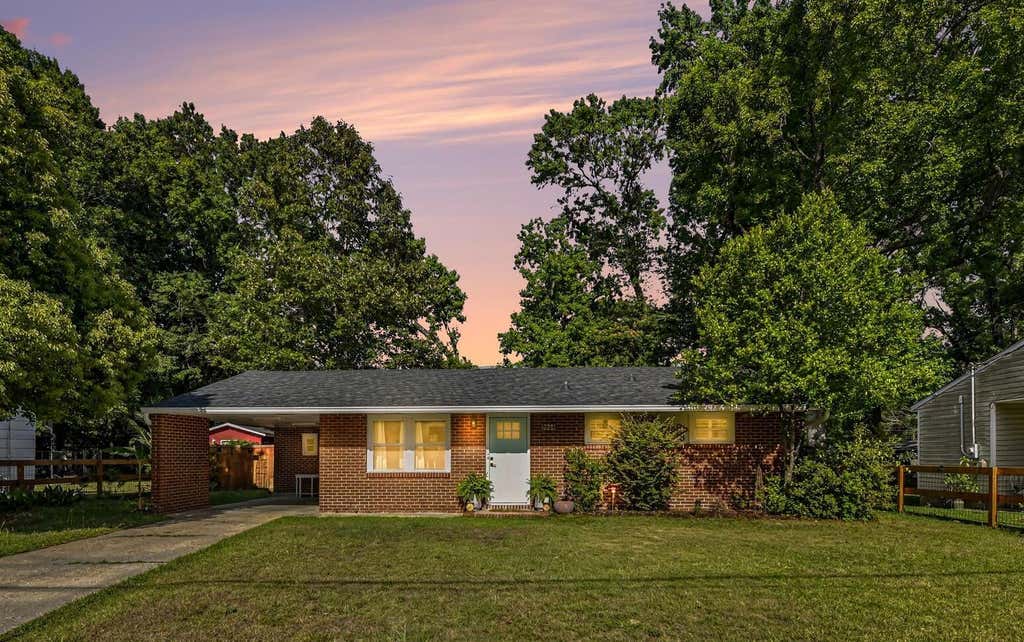 Photo of 2633 Dellwood Avenue, North Charleston, SC 29405 (MLS # 26016766)