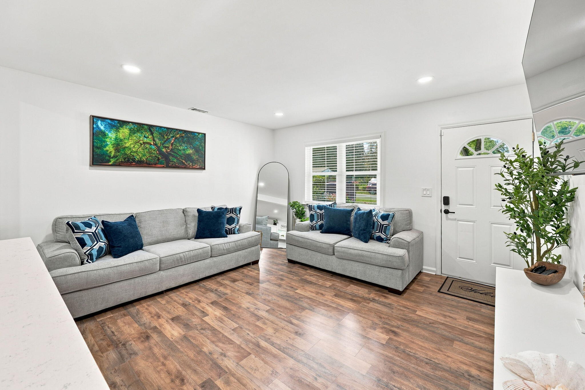 3576 Blanding Drive