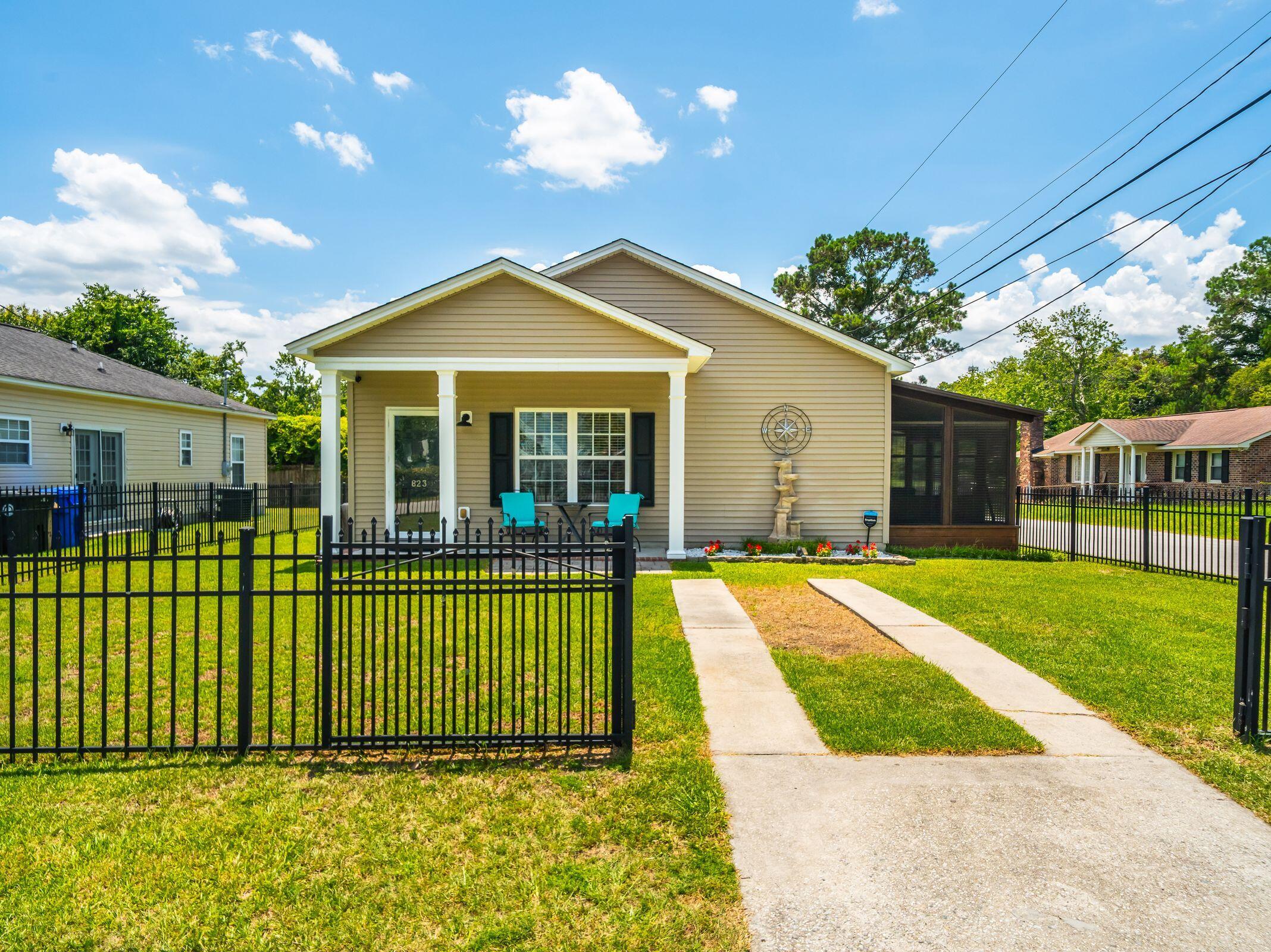 823 Minnie Street