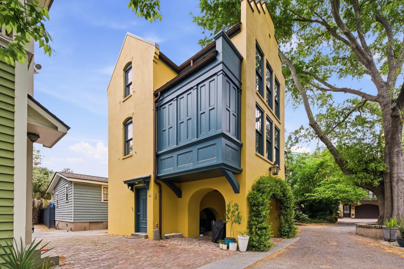 26 Catfiddle Street