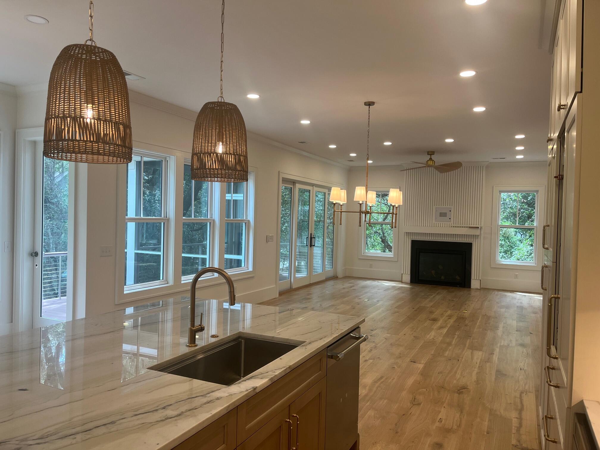2706 Old Oak Walk
