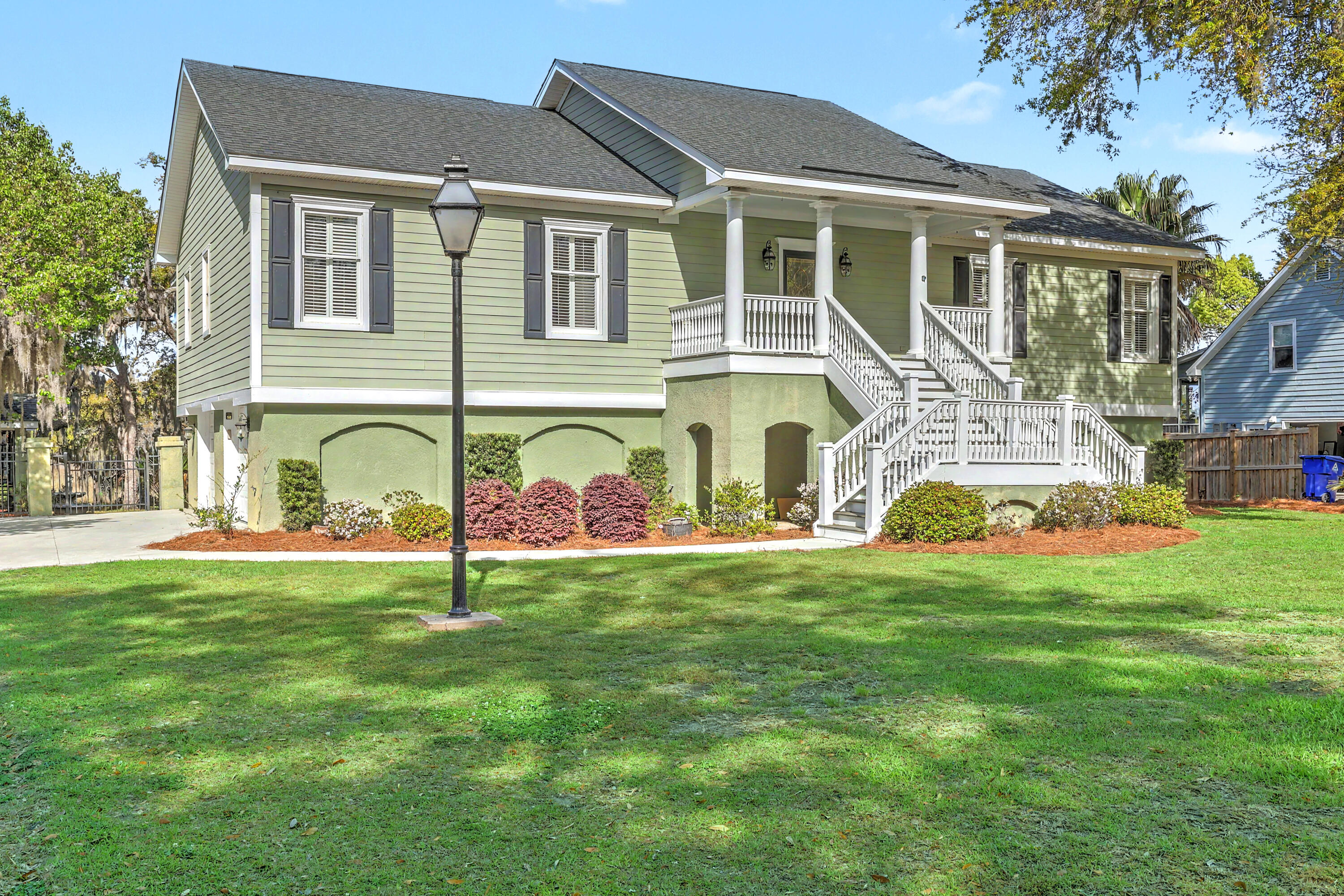 657 N Stiles Drive