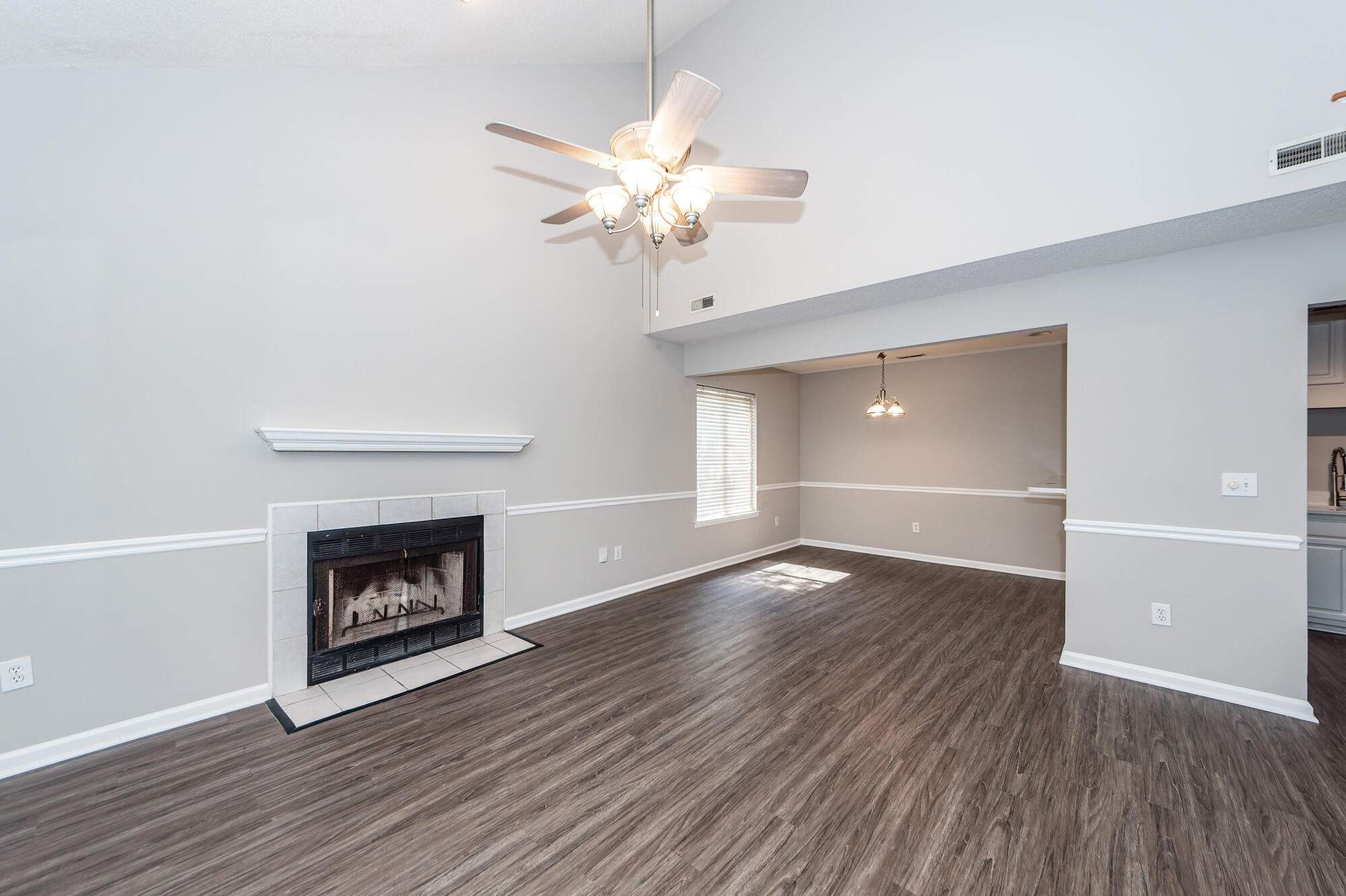 1 Maplecrest Drive
