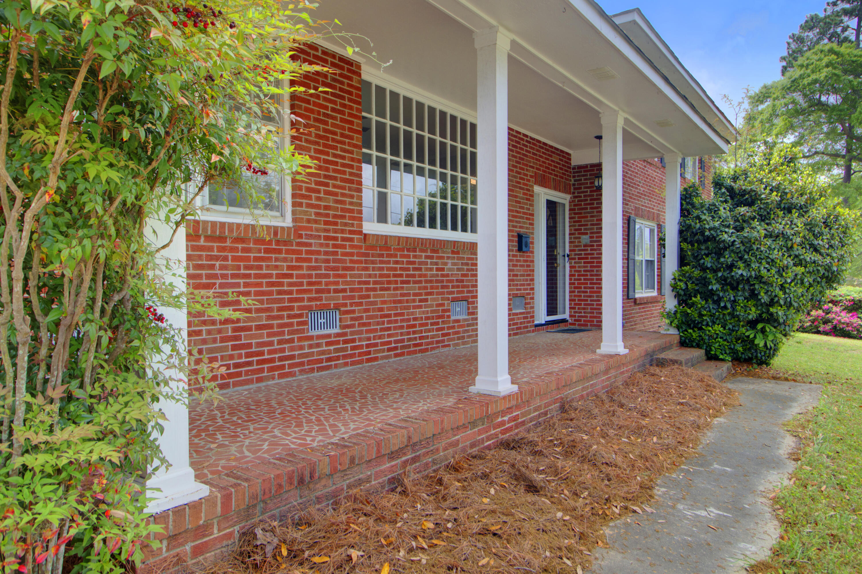 1119 Smithfield Place