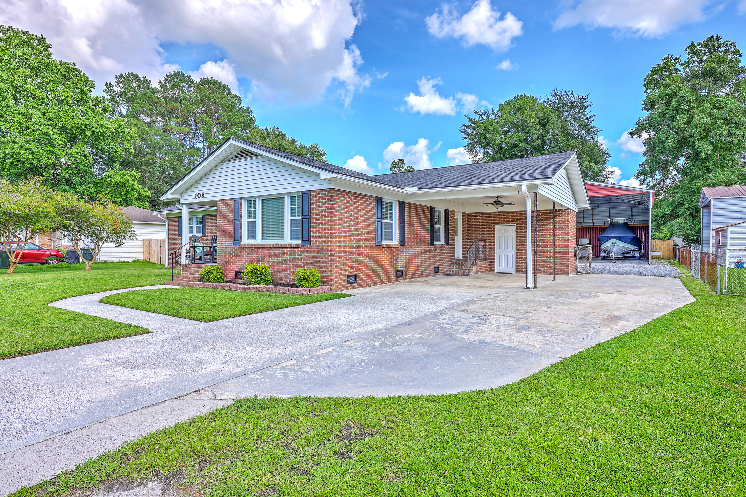 108 Reardon Street