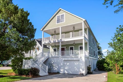 Photo of 3095 S Shore Drive, Charleston, SC 29407 (MLS # 25017033)