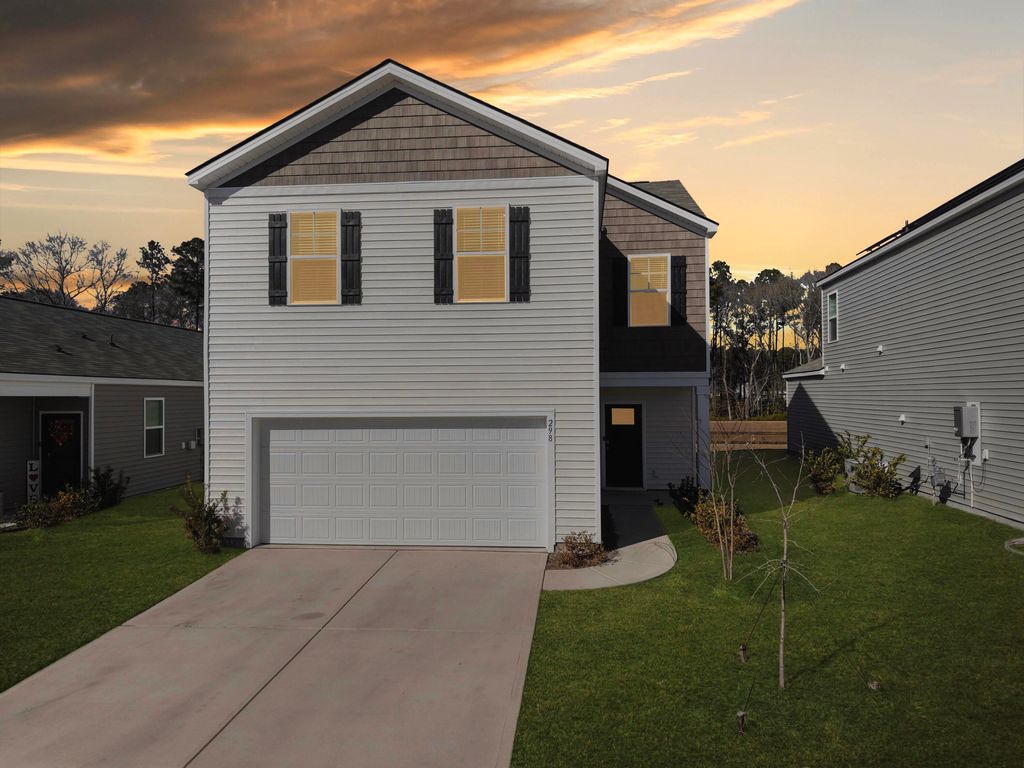 Photo of 298 Watersglen Drive, Summerville, SC 29486 (MLS # 26004547)