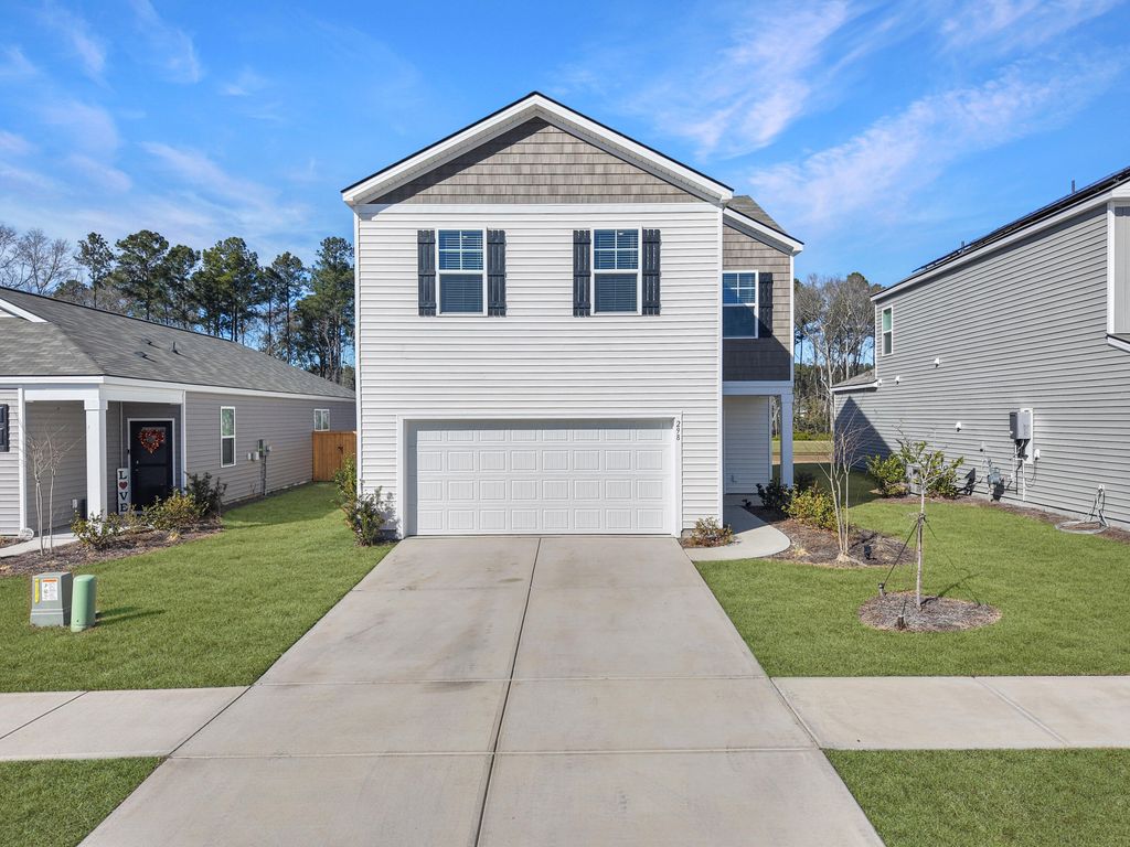 Photo of 298 Watersglen Drive, Summerville, SC 29486 (MLS # 26004547)