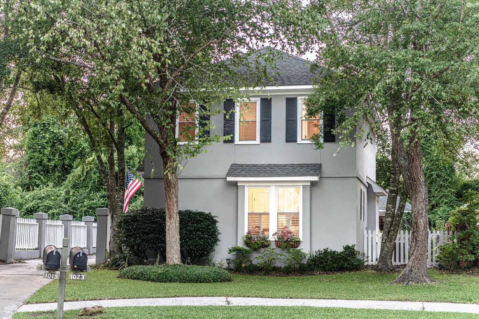 1023 Plantation Court