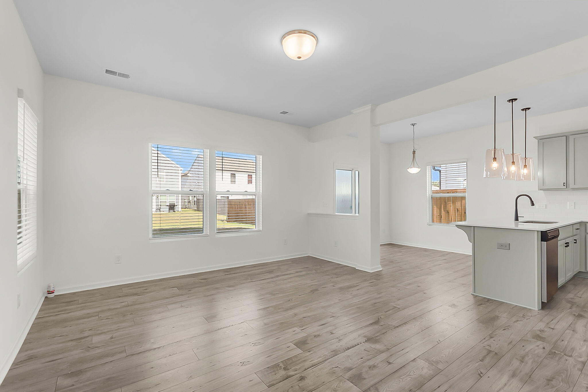 658 Snow Owl Drive