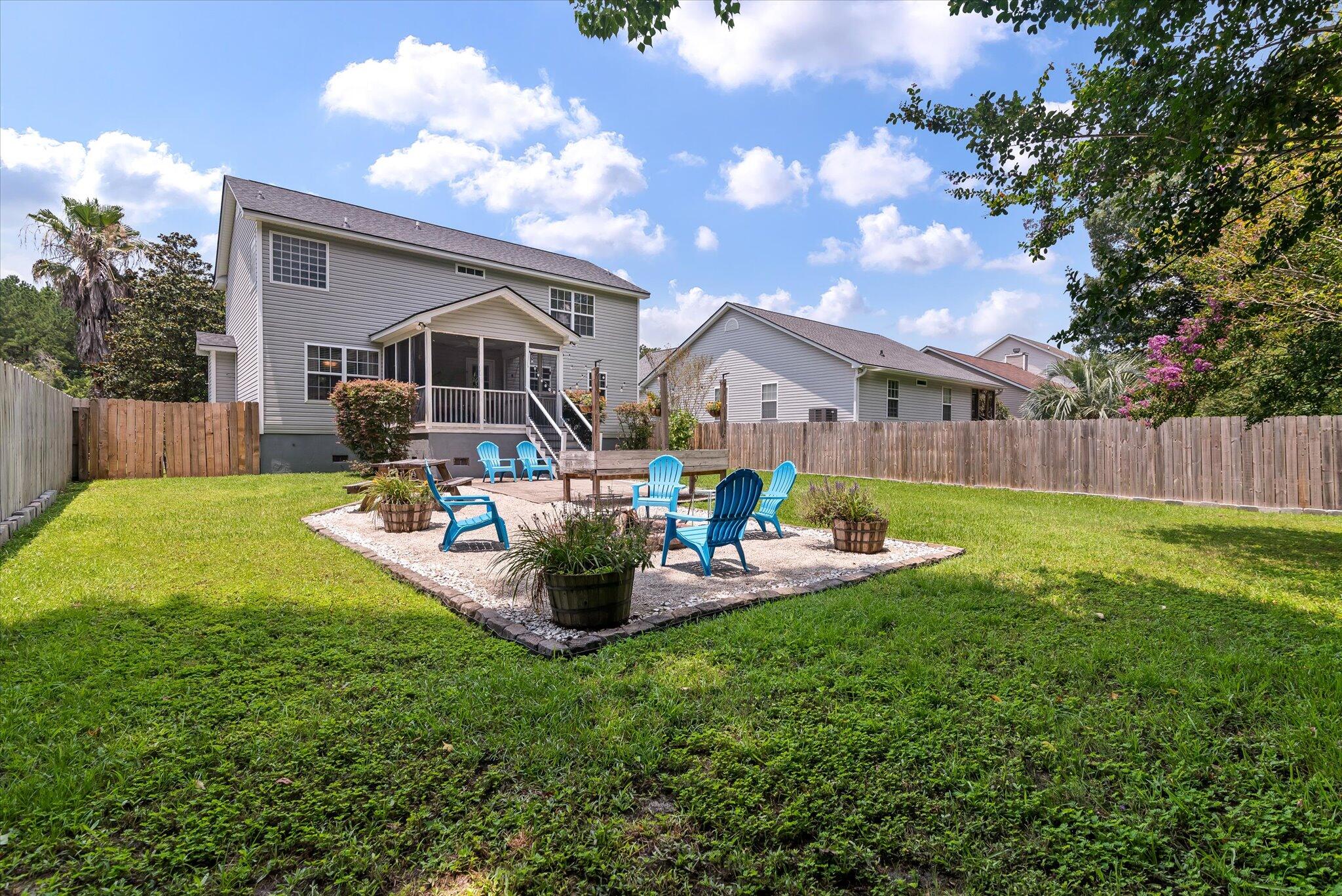 3038 Penny Lane