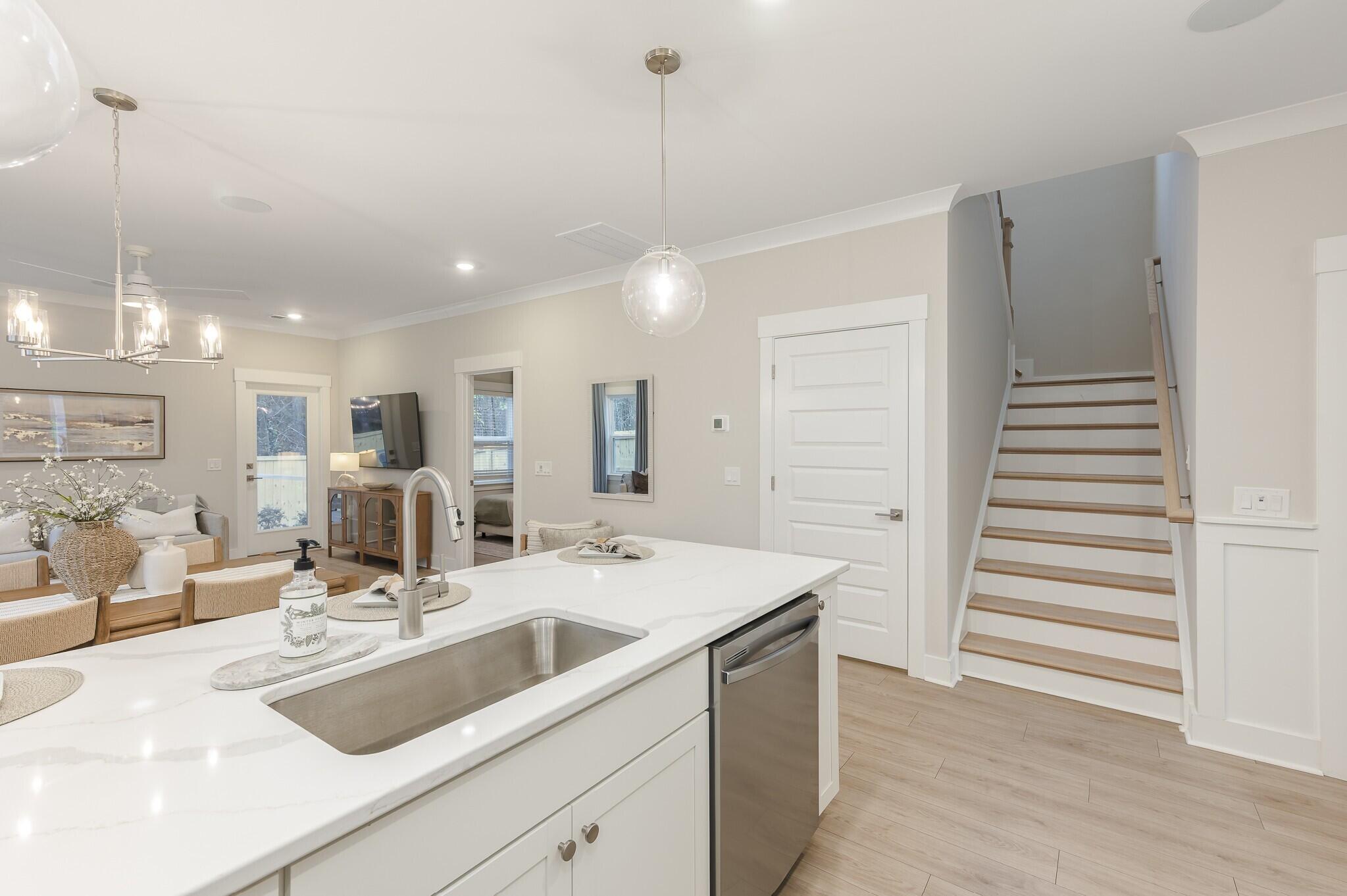 5008 Buggs Lane