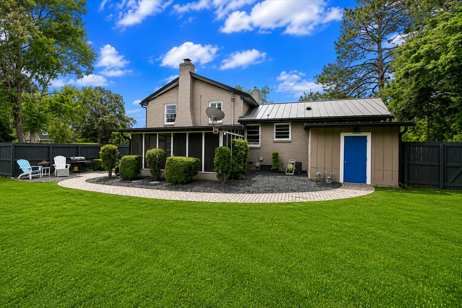 739 Shamrock Lane