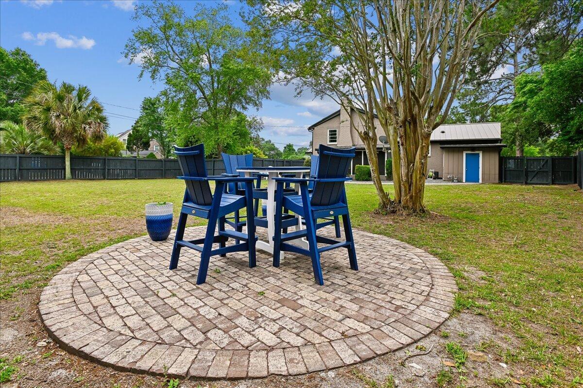 739 Shamrock Lane